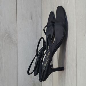 Nina Womens Classic Dress Heels Shoes sz 8.5M